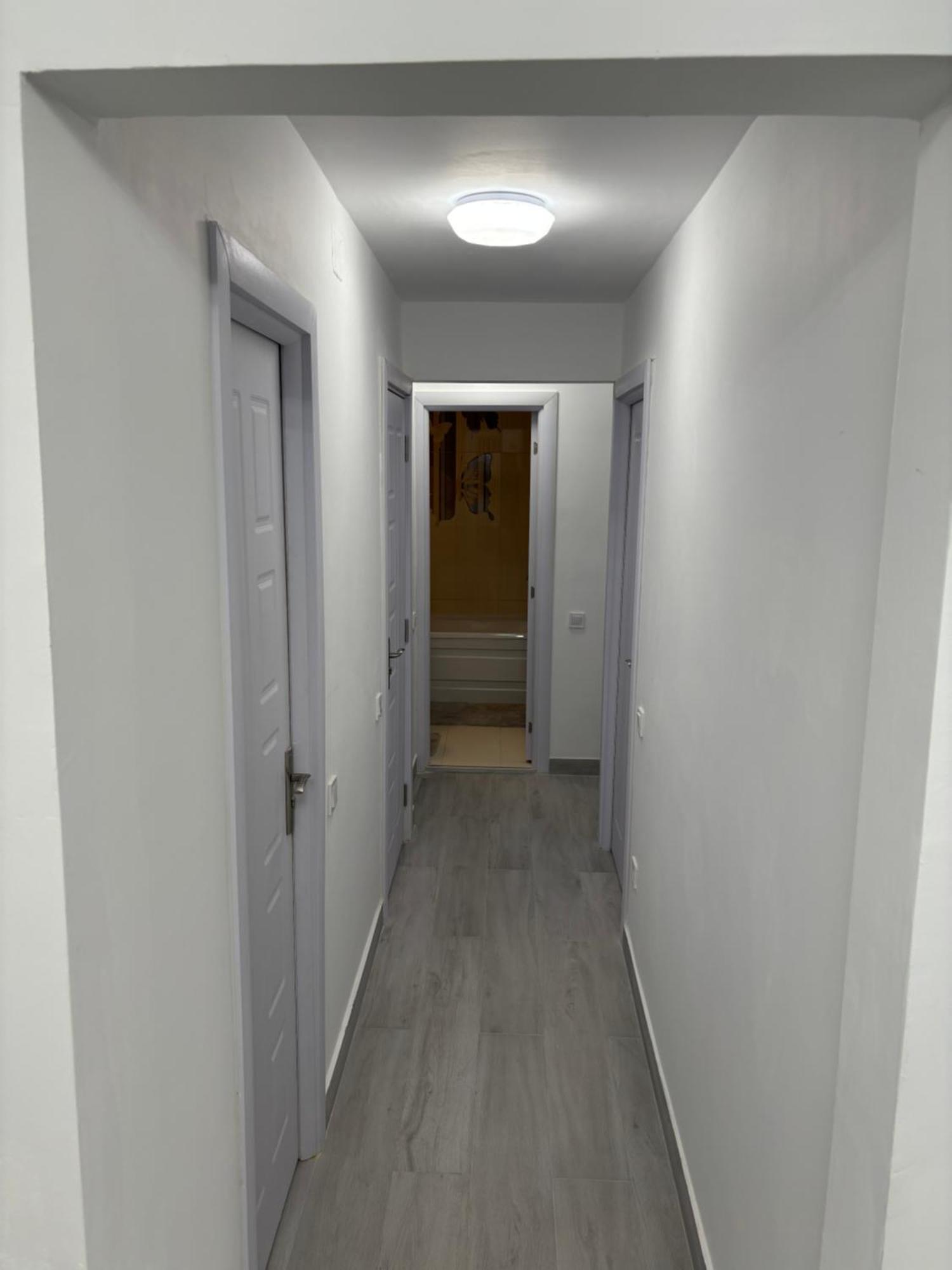 3 Camere Decomandat Boekarest Buitenkant foto