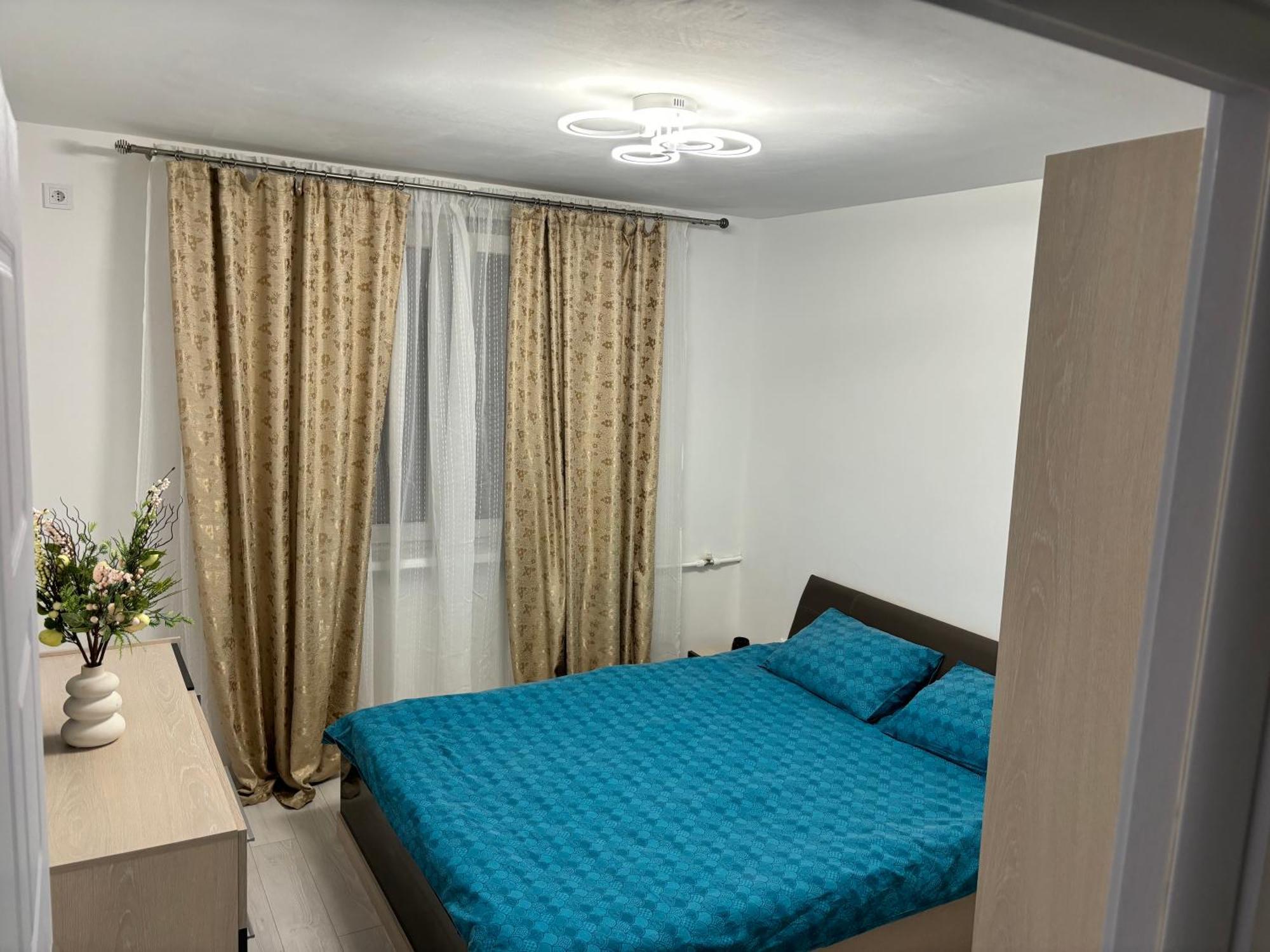 3 Camere Decomandat Boekarest Buitenkant foto
